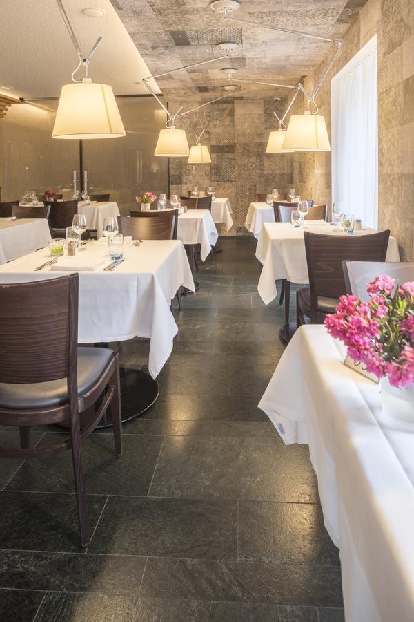 Albergo Croce Bianca Poschiavo Exterior photo