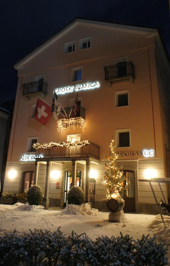Albergo Croce Bianca Poschiavo Exterior photo