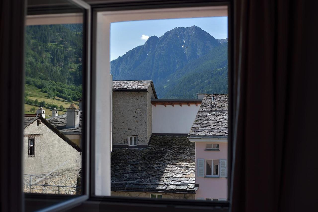 Albergo Croce Bianca Poschiavo Exterior photo